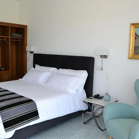 Myrtus Hotel 4*