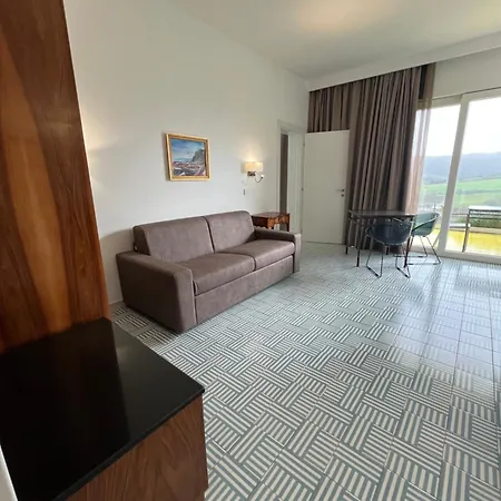 Aparthotel Hotel Myrtus 4*