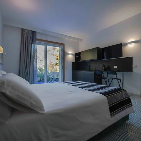 Myrtus Residence Agropoli 4*